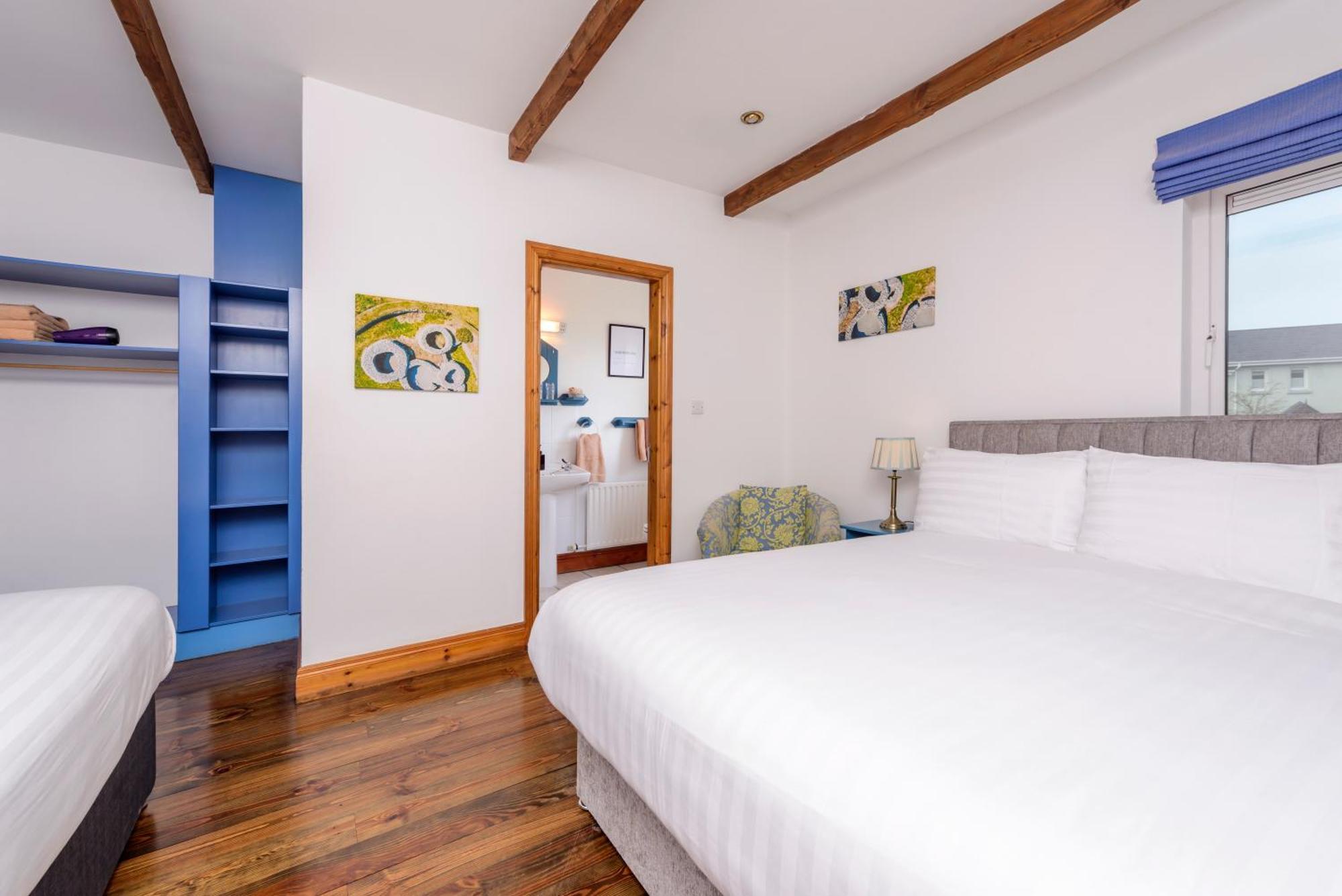 An Capall Dubh B&B 丁格尔 外观 照片