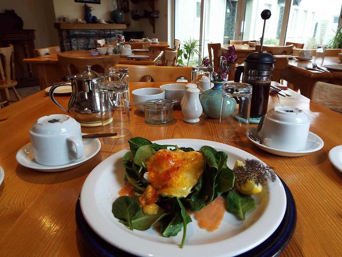 An Capall Dubh B&B 丁格尔 外观 照片