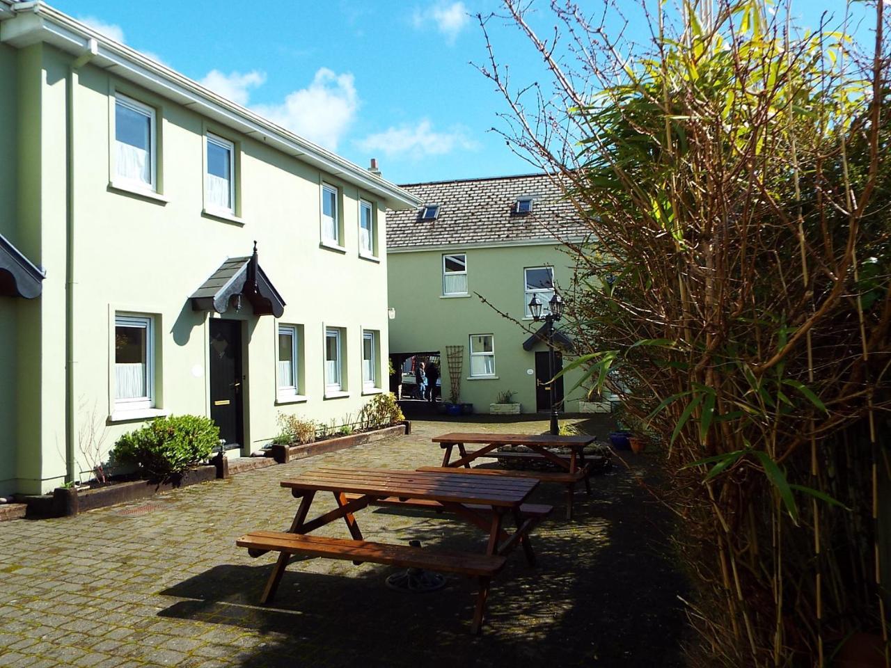 An Capall Dubh B&B 丁格尔 外观 照片
