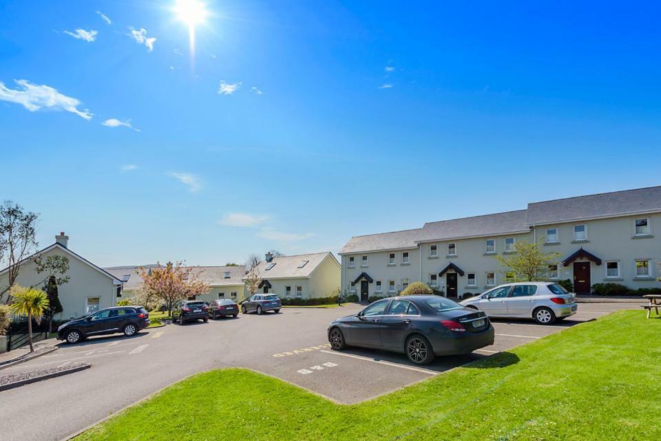 An Capall Dubh B&B 丁格尔 外观 照片